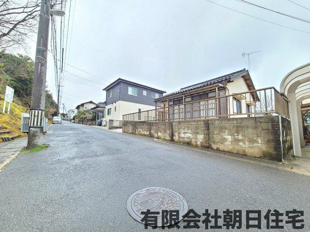【前面道路含む現地写真】 | 東津田町中古戸建（平屋） | 前面道路含む現地写真です