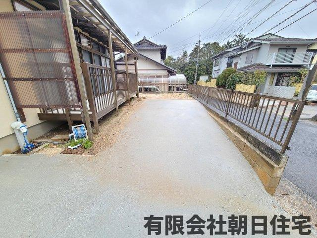【駐車場】 | 東津田町中古戸建（平屋） | 車をお持ちの方に嬉しい駐車場付きの物件です