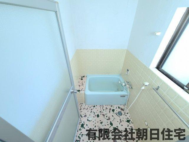 【浴室】 | 東津田町中古戸建（平屋） | コンパクトで使いやすいお風呂です