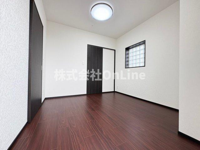 東大阪市森河内西２丁目の賃貸マンションの寝室