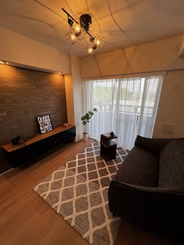 【居間・リビング】ライオンズガーデン幕張 