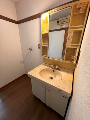 ユノソハイツ筑後Ｂ棟の独立洗面台