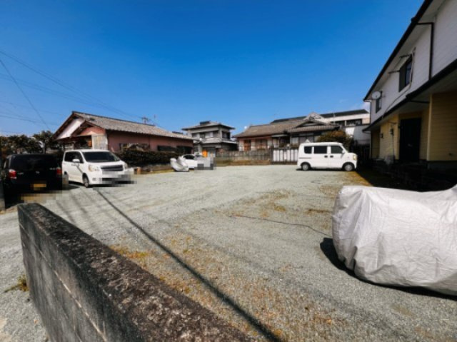 ユノソハイツ筑後Ｂ棟の駐車場