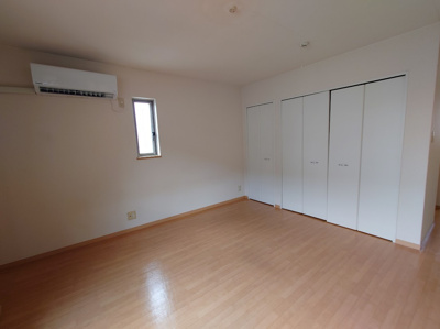 【居間・リビング】 | プラターネ | １K。洋室8.2帖。