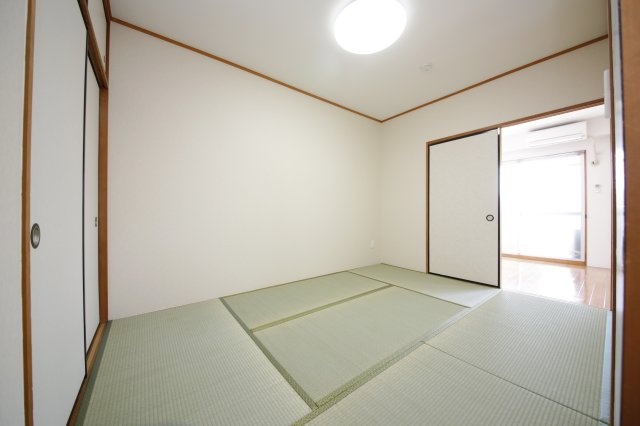 コスモハイツの和室