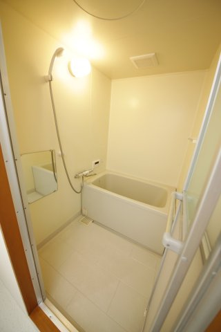 コスモハイツの浴室