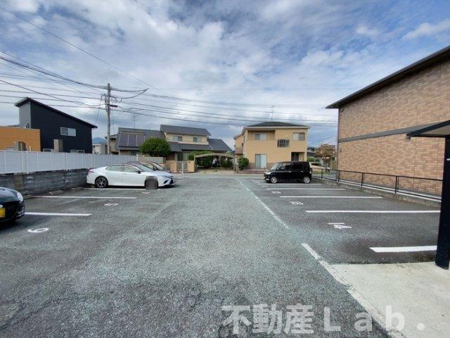 セジュールコートⅡの駐車場