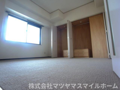 【寝室】 | サン・フローラ中川