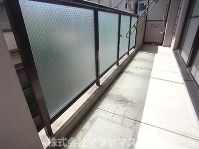 【バルコニー】 | サン・フローラ中川