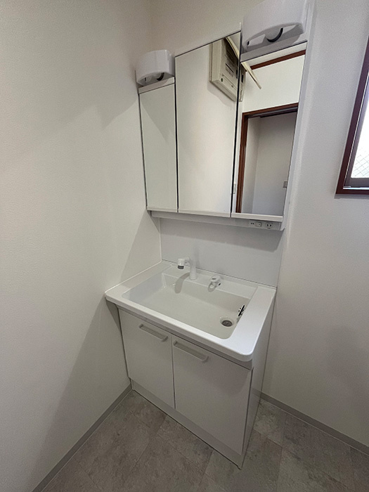 名古屋市中村区横井1丁目の独立洗面台