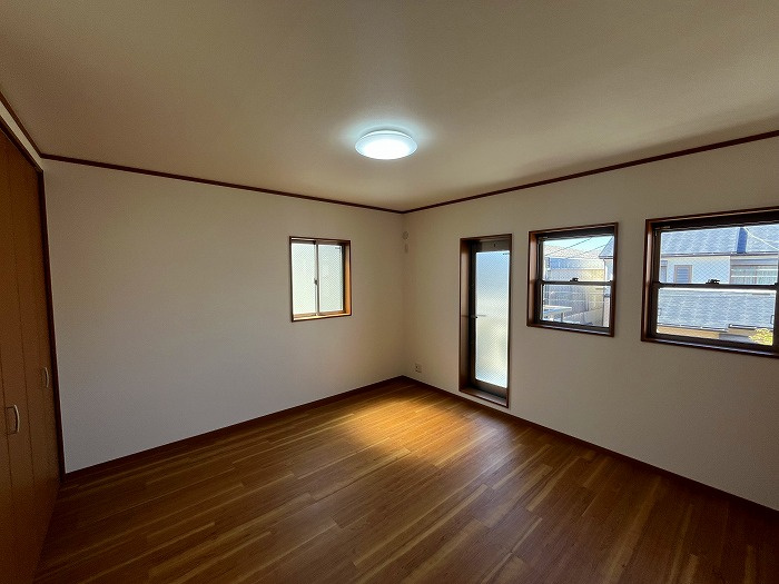 名古屋市中村区横井1丁目の洋室