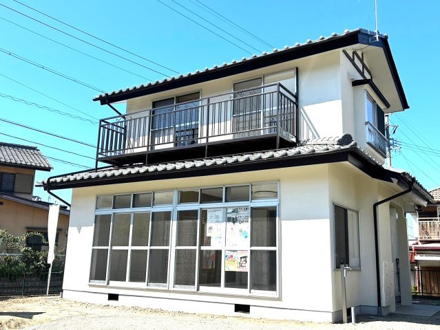 上田市諏訪形中古物件の外観