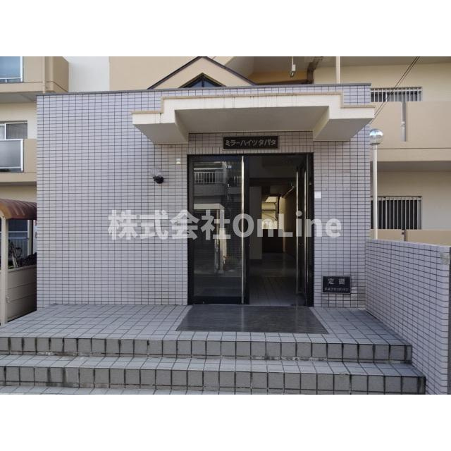 ミラーハイツタバタ の玄関