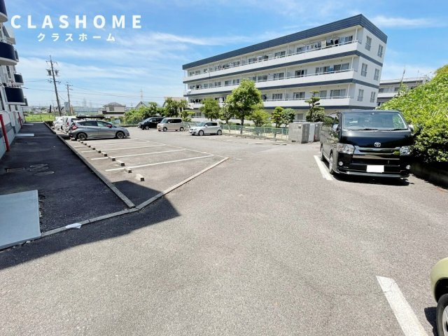 衣浦マンション　B棟　　刈谷市の賃貸ならクラスホーム刈谷店の駐車場
