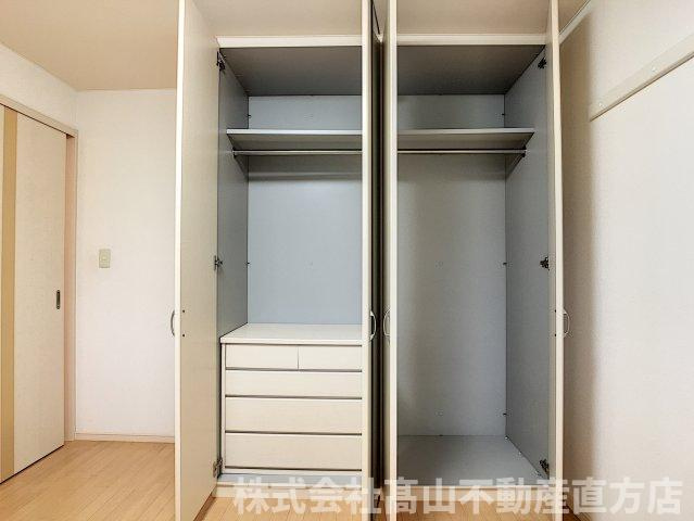 グランドシャトーⅡの収納