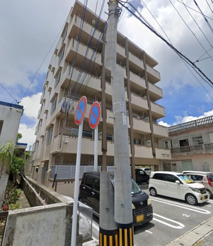 宮古島市 2019年築 一棟マンションの外観