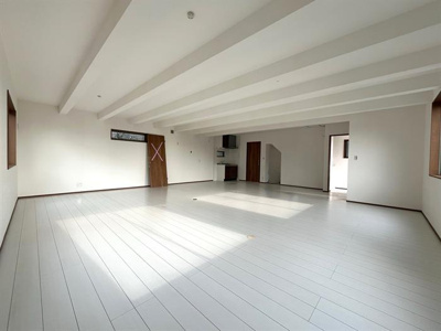 【居間・リビング】 | けやき台１丁目２３ー８テナント