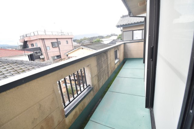 【バルコニー】 | 鹿屋市吾平町麓　中古戸建 | 3383-5-1