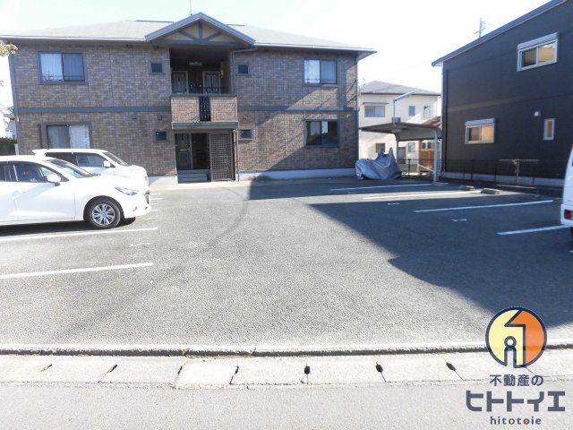 アヴァンセの駐車場|駐車場に車を止められます