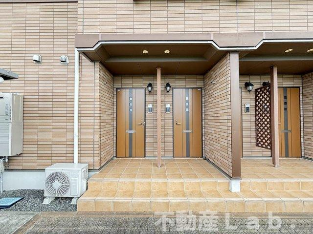 アルドール城南のエントランス