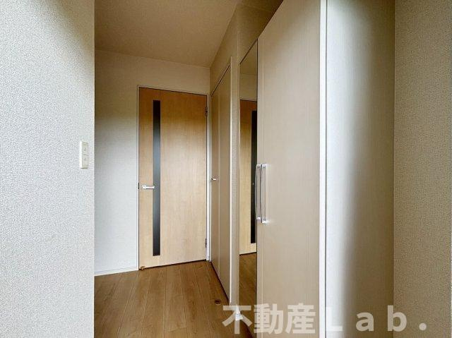 アルドール城南の玄関