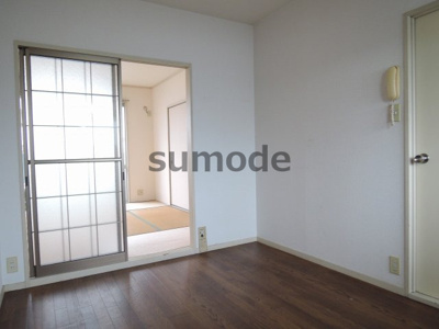 【居間・リビング】 | リバティパレス