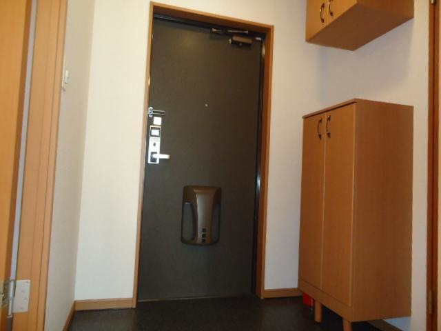 パレスさくらんぼの玄関|玄関