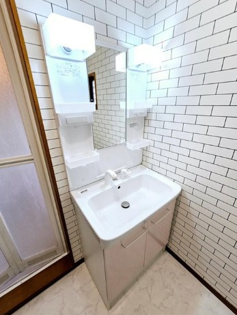 【独立洗面台】 | 茅ヶ崎市中海岸２丁目中古戸建