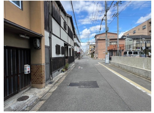 中京区壬生東淵田町　店舗事務所の外観