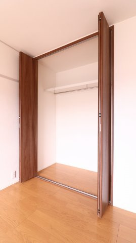 西本マンションの収納