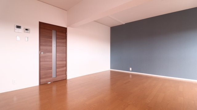 西本マンションの内装