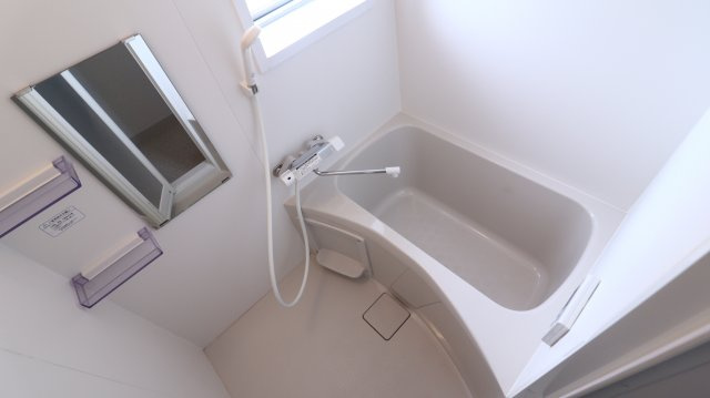 西本マンションの浴室