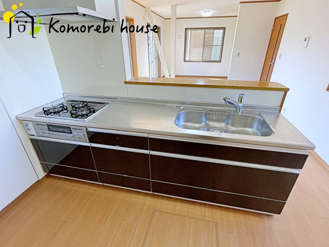 さいたま市見沼区南中丸　中古一戸建てのキッチン|3/10　撮影済み