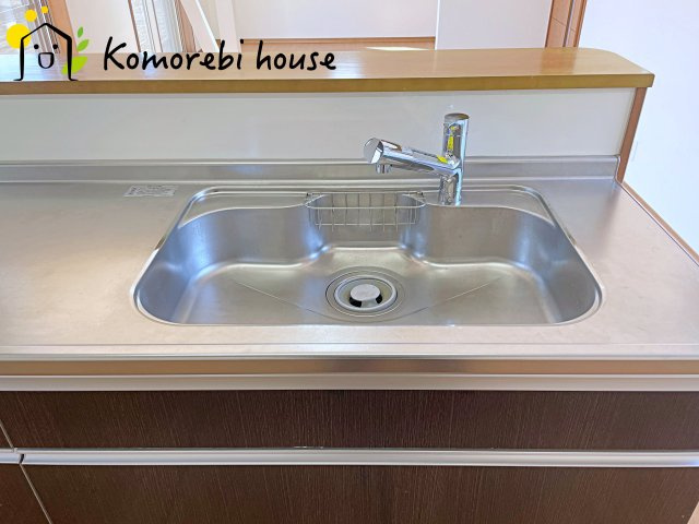 さいたま市見沼区南中丸　中古一戸建てのキッチン|3/10　撮影済み