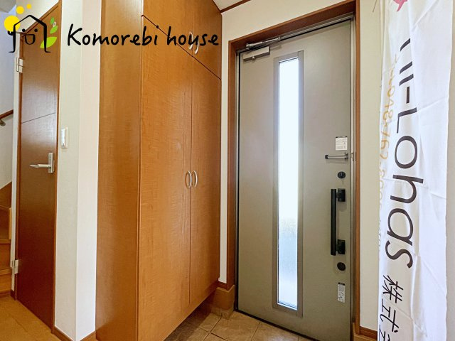 さいたま市見沼区南中丸　中古一戸建ての玄関|3/10　撮影済み