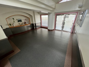 西北チェリーマンションのエントランス