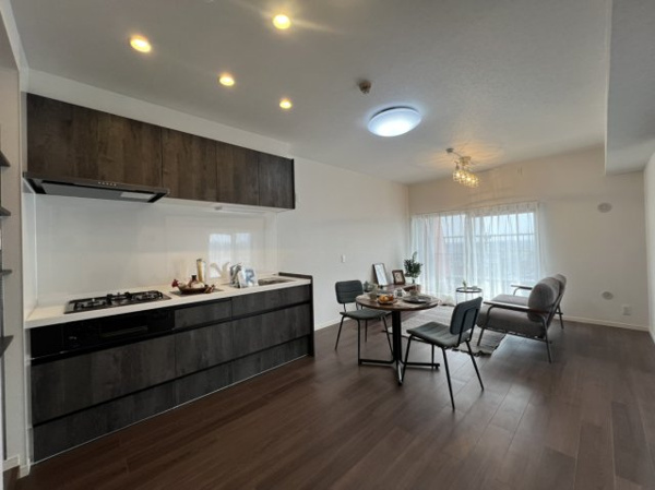 ライオンズガーデン若林の画像