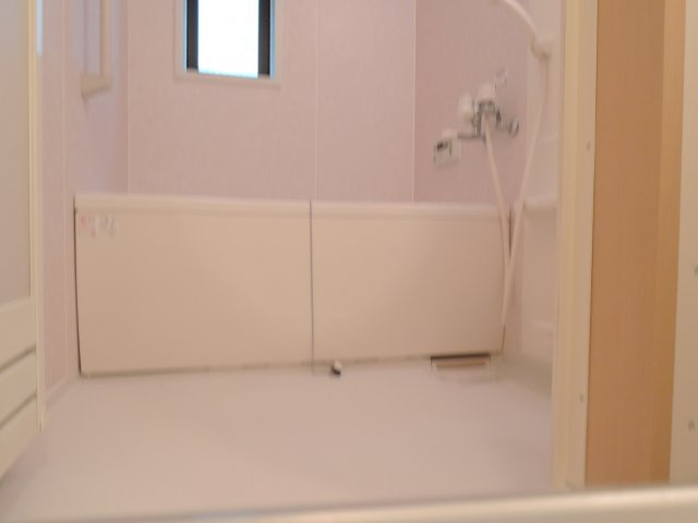 高槻市西冠２丁目の賃貸マンションの浴室