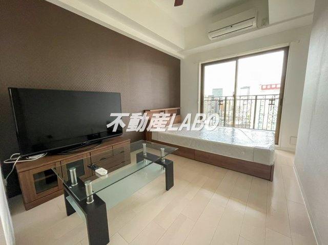 Luxe難波西Ⅱの洋室