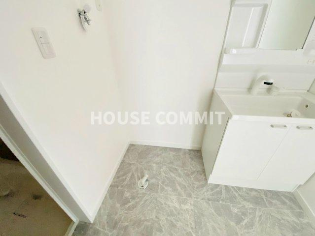 文違　新築アパートのランドリースペース