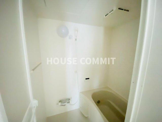 文違　新築アパートの浴室