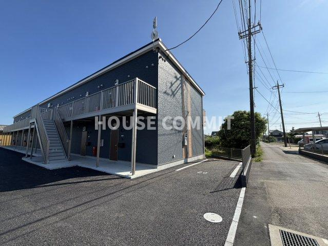 文違　新築アパートの外観