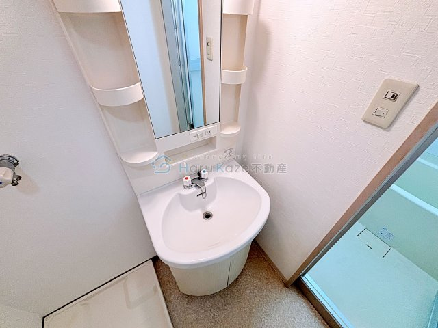 【独立洗面台】 | クリーンメゾンアラタマ【名古屋市賃貸・独立洗面化粧台】