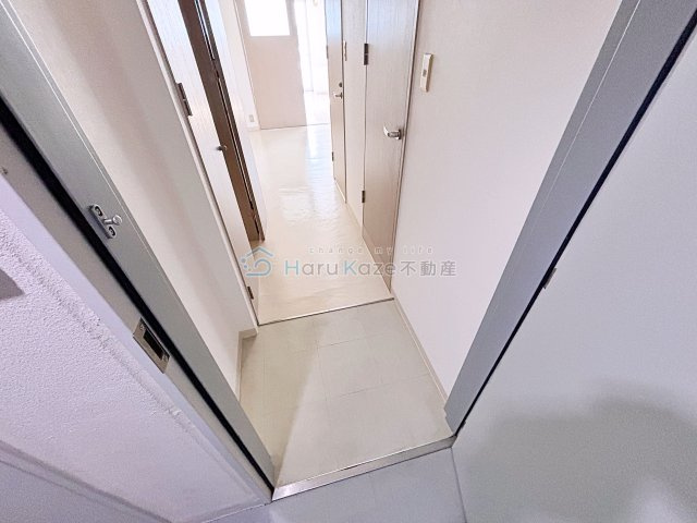 【玄関】 | クリーンメゾンアラタマ【名古屋市賃貸・独立洗面化粧台】