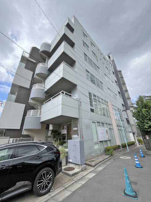 サウス・エヌワイビル