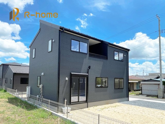 笠間市旭町第12　新築戸建て　2号棟の外観|建物完成いたしました！ご予約で『平日』や『夕方』などでもご見学可能です！