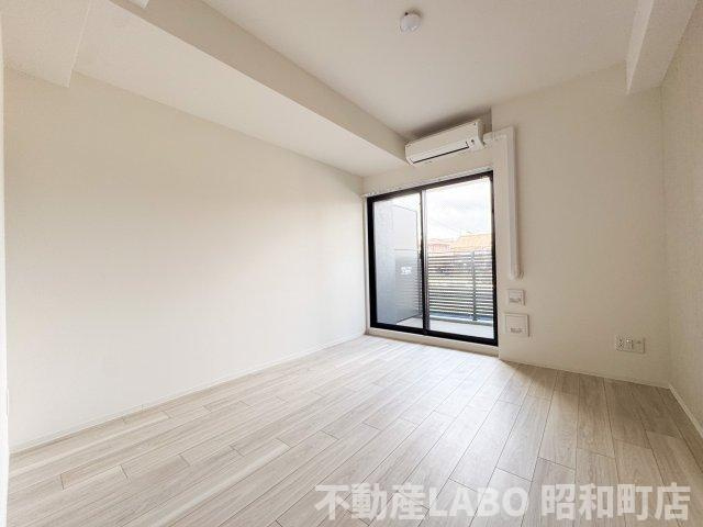 Louis Residence 天王寺町北の居間・リビング