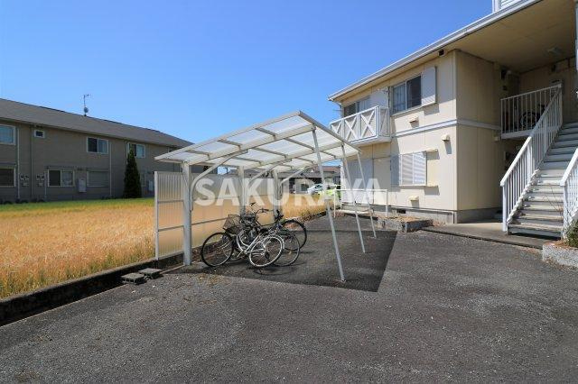 ラフォーレ福富の駐車場