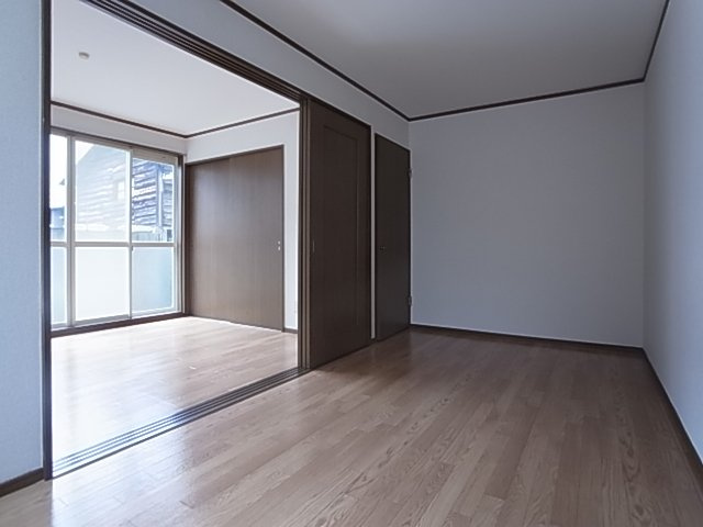神戸市兵庫区神田町のアパート