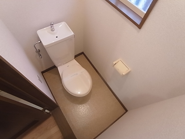 神戸市兵庫区神田町のアパートのトイレ|トイレ